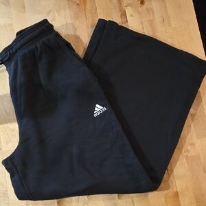 Women's adidas Originals Wide Leg Fleece Pants